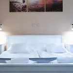 Ξενοδοχείο με διαμερίσματα Accomo Apartmanhaz Σίοφοκ