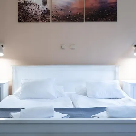 Aparthotel Accomo Apartmanhaz Siofok