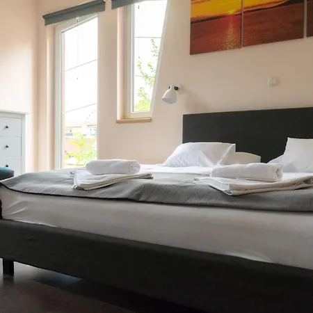 Aparthotel Accomo Apartmanhaz Siofok