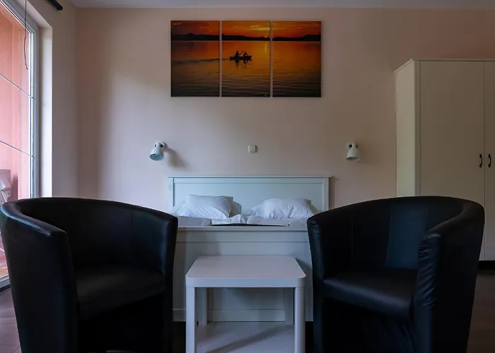Ξενοδοχείο με διαμερίσματα Accomo Apartmanhaz Σίοφοκ